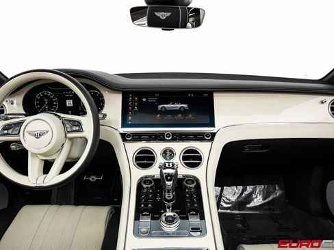 Used 2023 Bentley Continental GT Mulliner image 25
