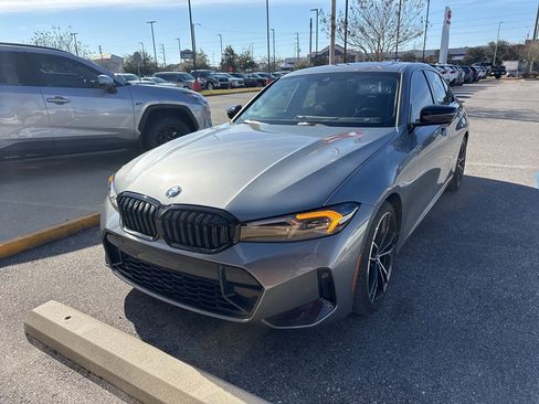Used 2023 BMW 330i Sedan w/ M Sport Package image 1