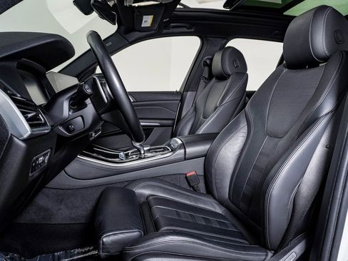 Used 2019 BMW X5 xDrive40i image 18