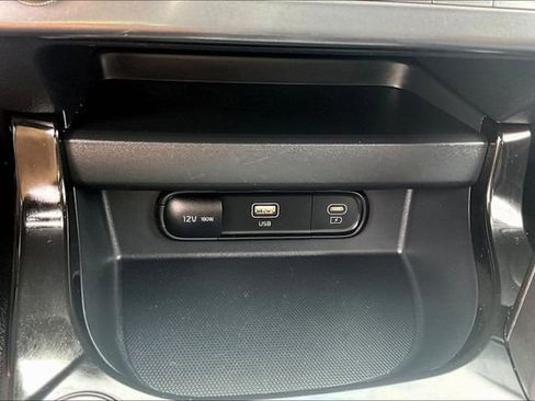 Certified 2024 Kia Seltos S FWD image 16