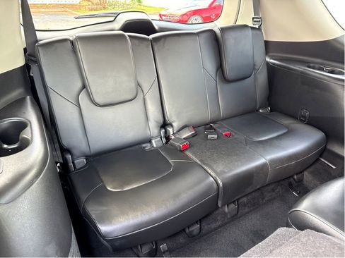 Used 2024 INFINITI QX80 Luxe image 7