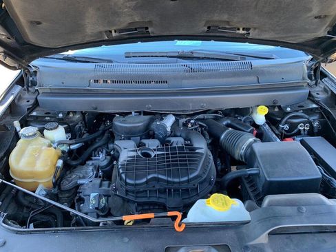 Used 2017 Dodge Journey SXT w/ Comfort/Convenience Group image 17