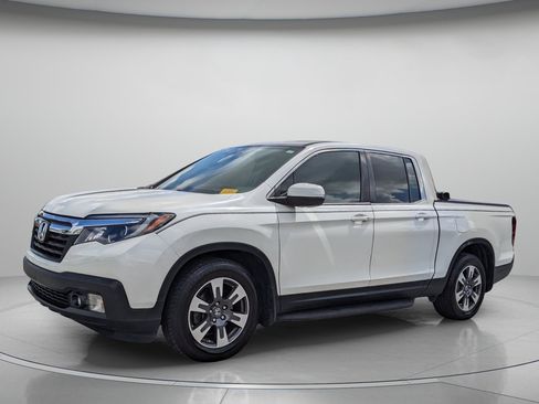 Used 2018 Honda Ridgeline RTL image 2