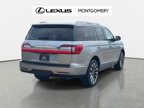 Used 2021 Lincoln Navigator Reserve w/ Luxury Package AWD/4WD image 3