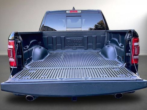 Used 2023 RAM 1500 Laramie AWD/4WD image 7