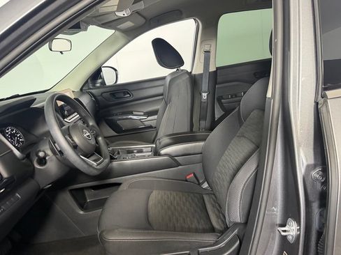 Used 2023 Nissan Pathfinder S FWD image 20