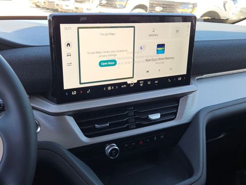 New 2026 Ford Explorer Active image 18