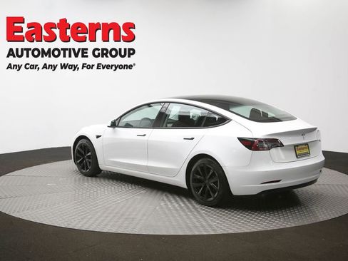 Used 2021 Tesla Model 3 Standard Range Plus image 63