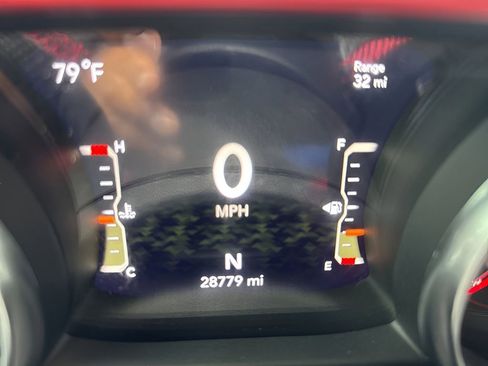 Used 2021 Jeep Wrangler Rubicon w/ LED Lighting Group AWD/4WD image 22