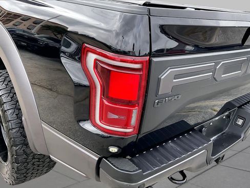 Used 2019 Ford F150 Raptor w/ Equipment Group 802A Luxury AWD/4WD image 26