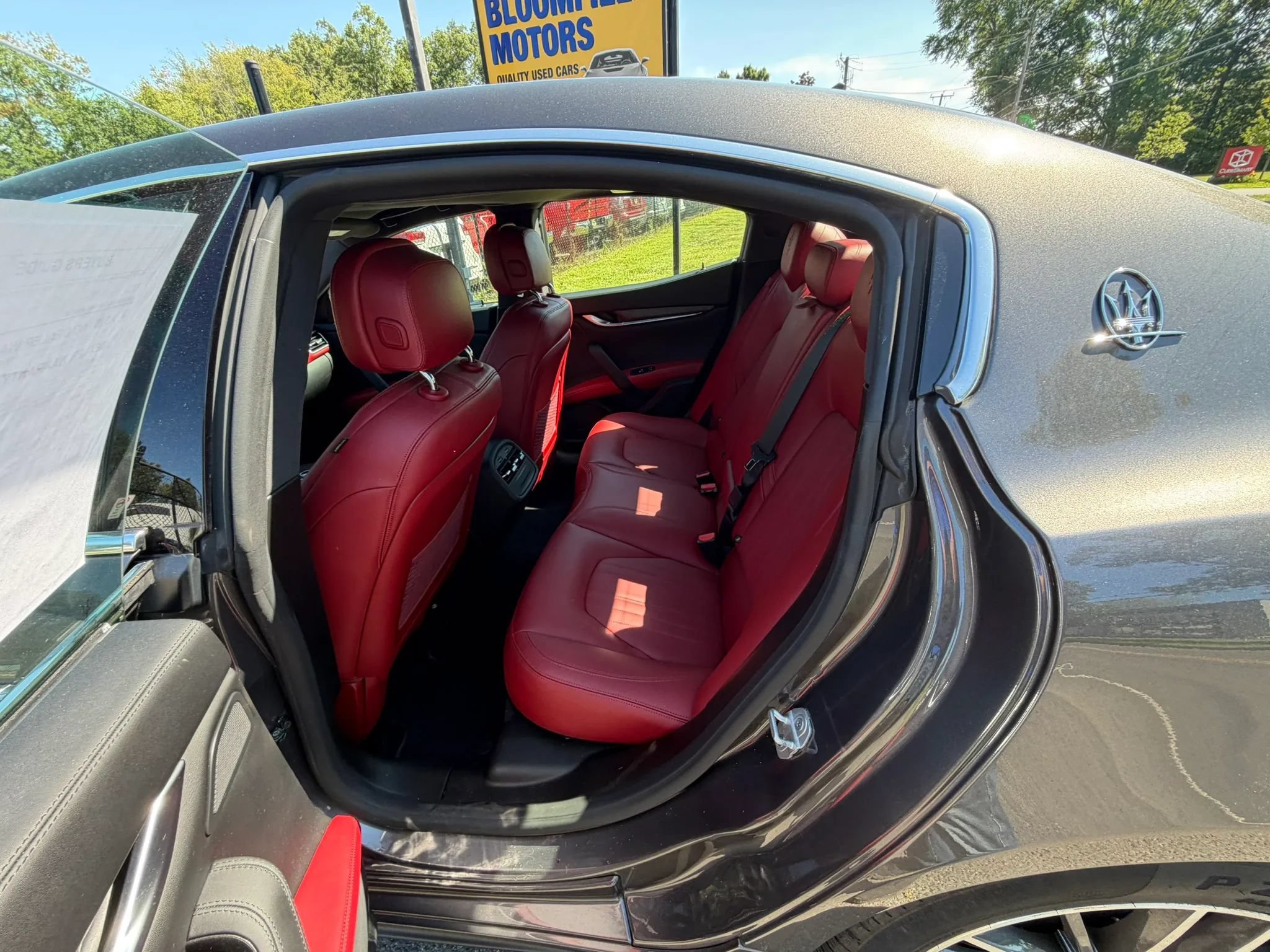 Used 2017 Maserati Ghibli S Q4 AWD/4WD image 19