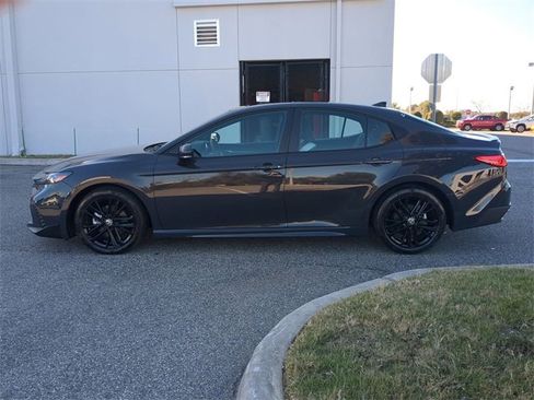 Certified 2025 Toyota Camry SE image 7