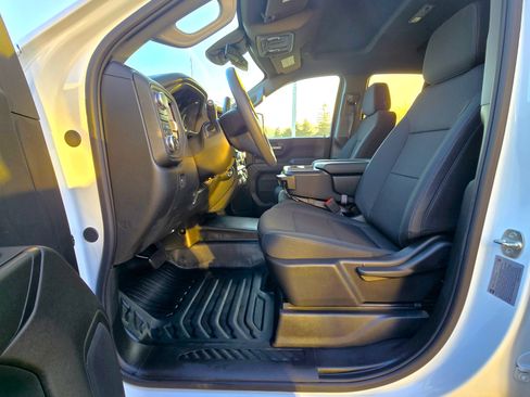 New 2026 GMC Sierra 2500 Pro w/ Convenience Package AWD/4WD image 10