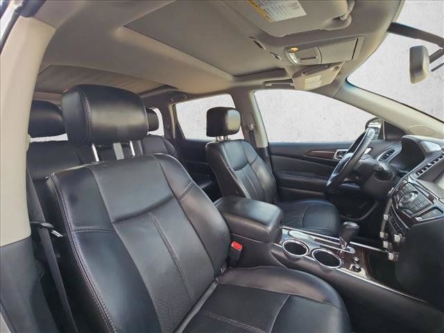 Used 2013 Nissan Pathfinder Platinum w/ Platinum Premium Pkg FWD image 20