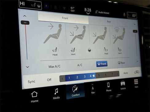 New 2026 Chrysler Pacifica Limited image 16