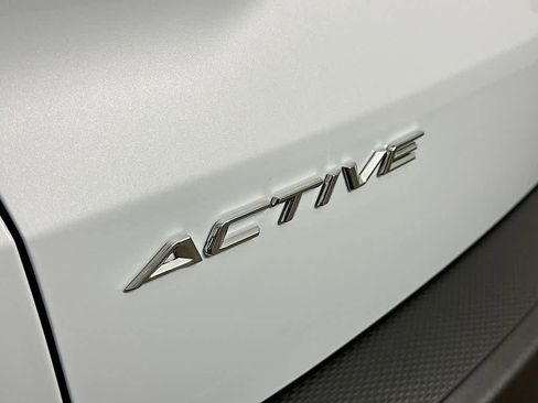 New 2026 Ford Escape Active image 7