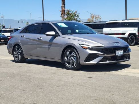 Used 2024 Hyundai Elantra Limited FWD image 37