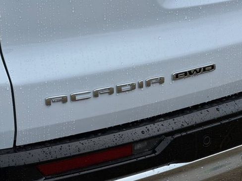 New 2026 GMC Acadia Denali w/ Super Cruise Package image 35