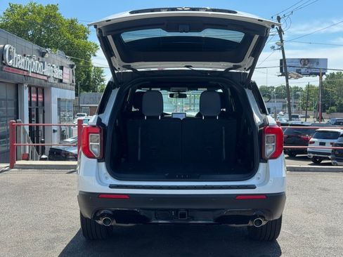 Used 2023 Ford Explorer ST-Line w/ Class IV Trailer Tow Package AWD/4WD image 30