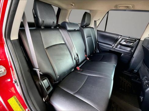 Used 2023 Toyota 4Runner TRD Off-Road Premium AWD/4WD image 24