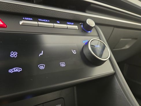 Used 2025 Hyundai Sonata SEL image 26