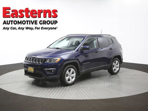 Used 2019 Jeep Compass Latitude FWD image 55