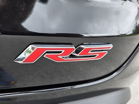 New 2026 Chevrolet Trax RS w/ Sunroof Package FWD image 31