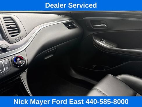 Used 2017 Chevrolet Impala LT w/ Convenience Package FWD image 18