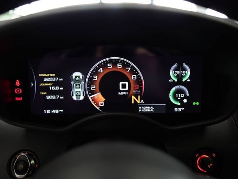 Used 2017 McLaren 570S Coupe RWD image 27