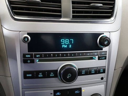 Used 2008 Chevrolet Malibu LS image 20
