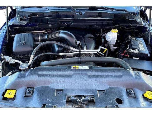 Used 2019 RAM 1500 Express w/ Wheel & Sound Group AWD/4WD image 10