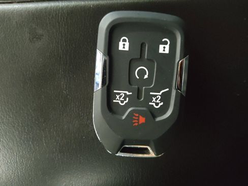 Used 2016 Chevrolet Suburban LT AWD/4WD image 32