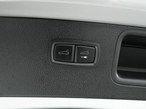 Used 2022 Porsche Macan GTS image 41