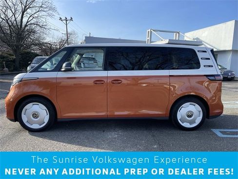 New 2025 Volkswagen ID. Buzz 1st Edition image 8