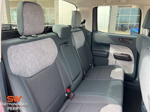 New 2025 Ford Maverick XLT w/ XLT Luxury Package image 14