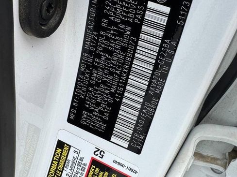 Used 2024 Toyota Camry SE image 25