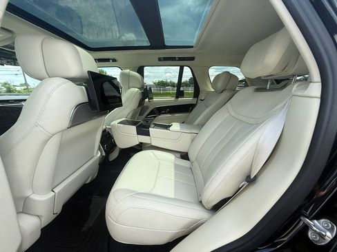 Used 2024 Land Rover Range Rover Autobiography AWD/4WD image 19