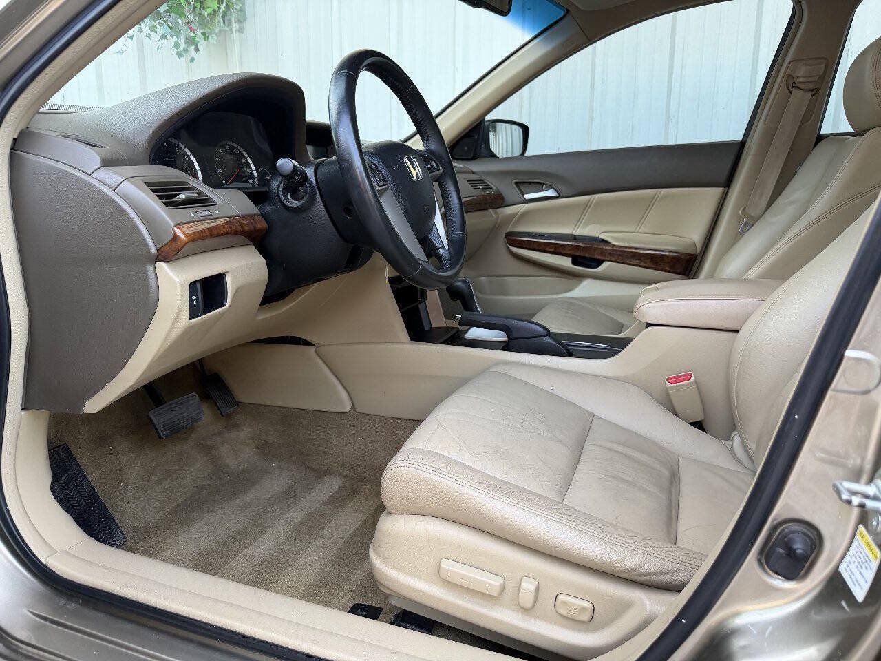 Used 2008 Honda Accord EX-L image 10