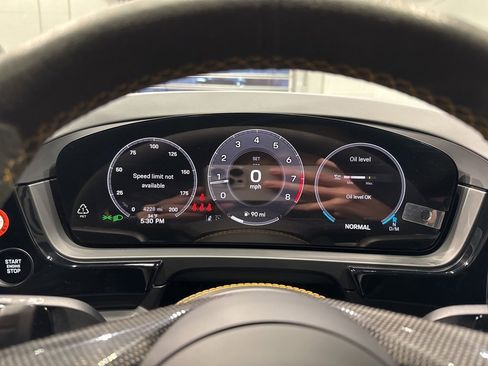 Used 2025 Porsche Cayenne GTS image 29