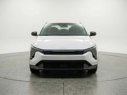 Used 2025 Kia K4 FWD image 2