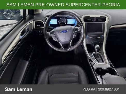 Used 2015 Ford Fusion SE w/ Equipment Group 202A FWD image 21