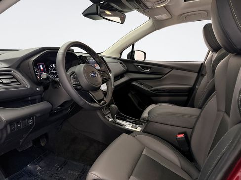 Used 2023 Subaru Ascent Onyx Edition image 10