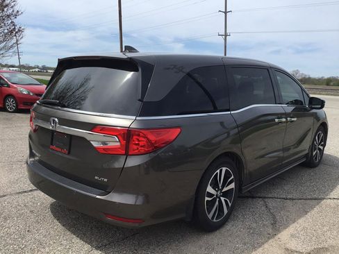 Used 2018 Honda Odyssey Elite image 6