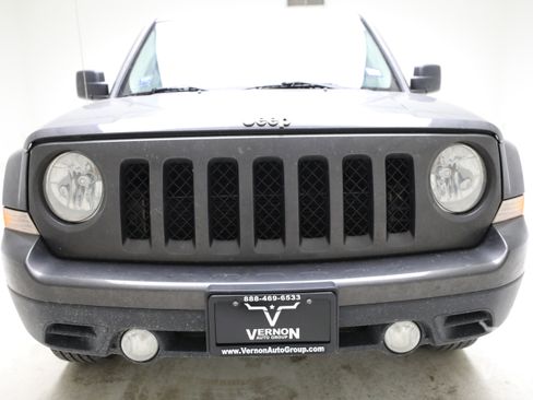 Used 2015 Jeep Patriot High Altitude image 7