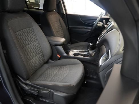 Used 2018 Chevrolet Equinox LT AWD/4WD image 36