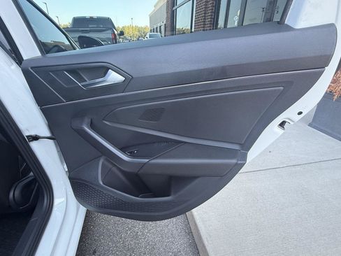 Used 2024 Volkswagen Jetta Sport FWD image 21