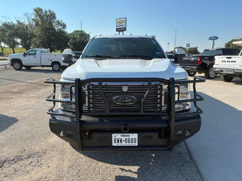 Used 2022 Ford F350 Lariat w/ Lariat Value Package AWD/4WD image 16