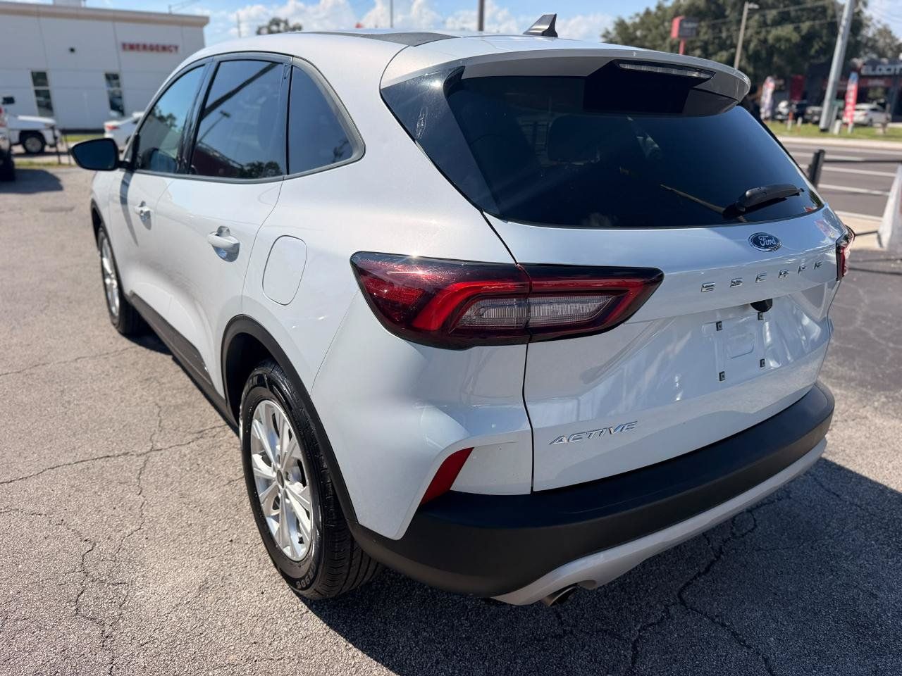 Used 2025 Ford Escape Active FWD image 10