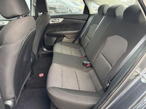 Used 2023 Kia Forte LXS w/ LXS Technology Package image 34