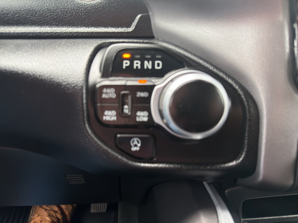 Used 2022 RAM 1500 Big Horn AWD/4WD image 13
